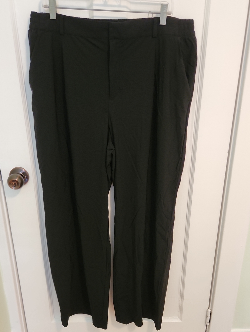 Old Navy Black Sleek Tech High Rise Go Dry Women's Trousers